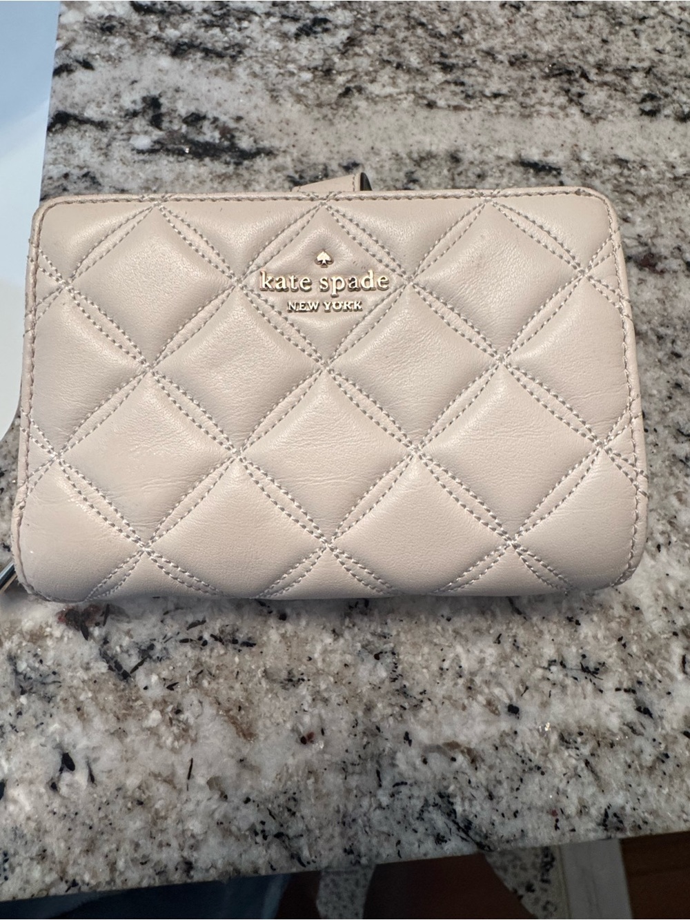 kate spade Quilted Compact Wallet in Light Blush